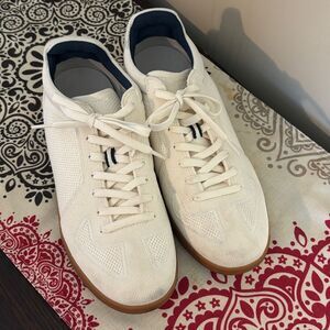 Rothys Mens RS01 Sneakers 8.5 Bone